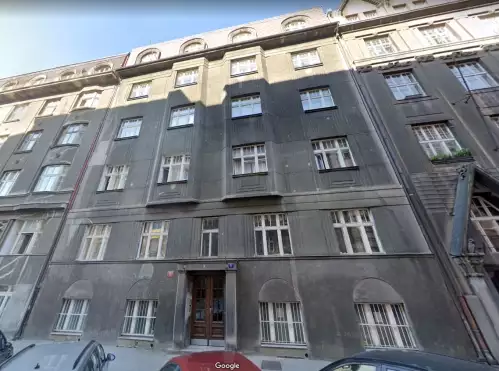 2023: Průzkum činžovního domu, Výtoň